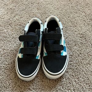 Brand new kids Vans Old Skool V sneakers size 13.0 blue